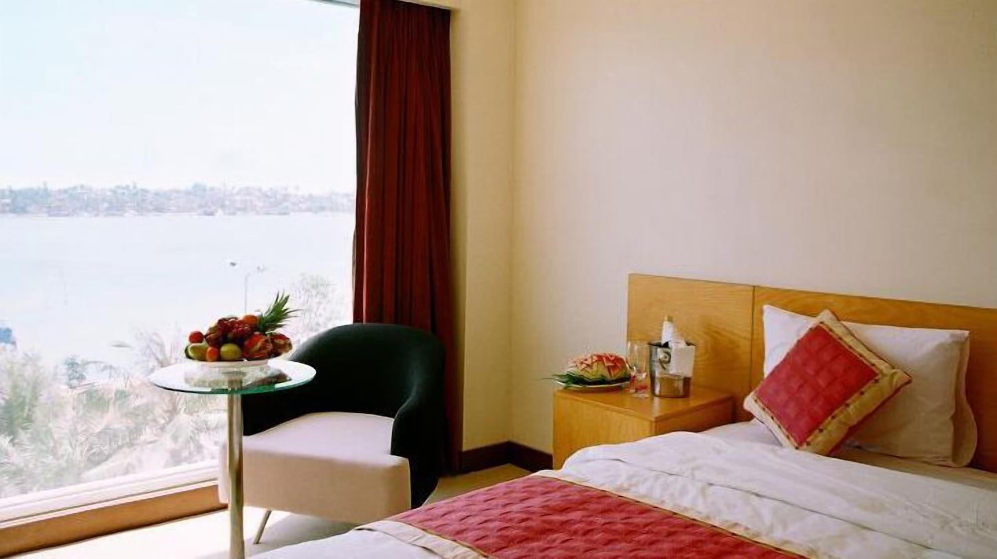 Sai Gon Quang Binh Hotel Dong Hoi Bagian luar foto
