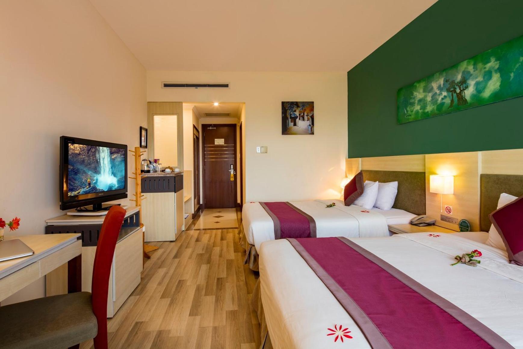 Sai Gon Quang Binh Hotel Dong Hoi Bagian luar foto